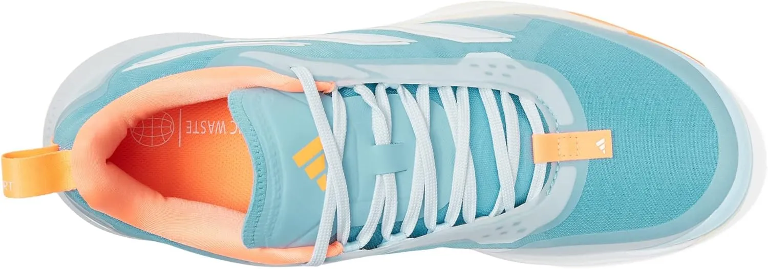 adidas Women's Avacourt Tennis Shoe