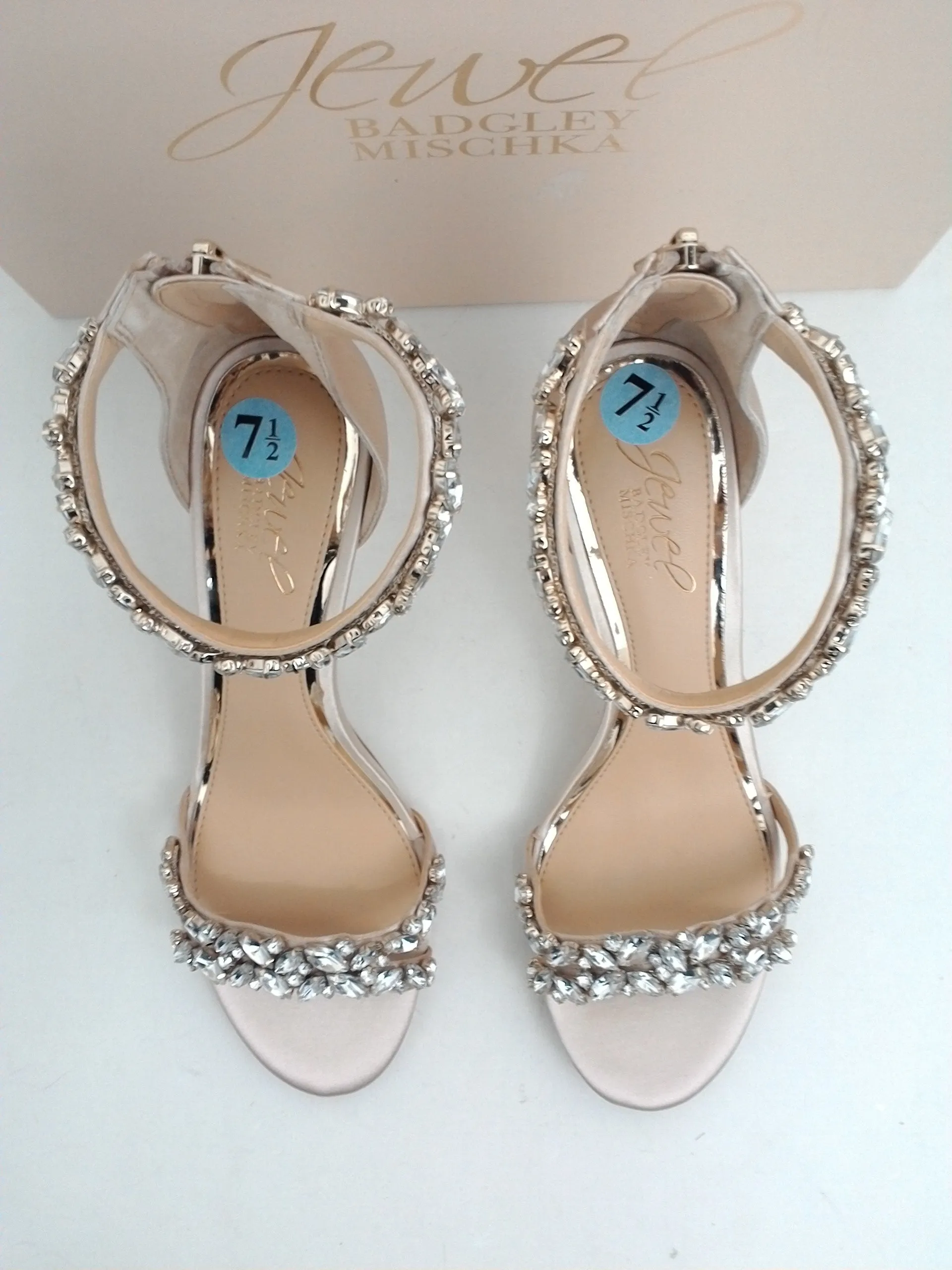 Jewel Badgley Mischka Women's Caroline Champagne Heeled Sandal Size 7.5
