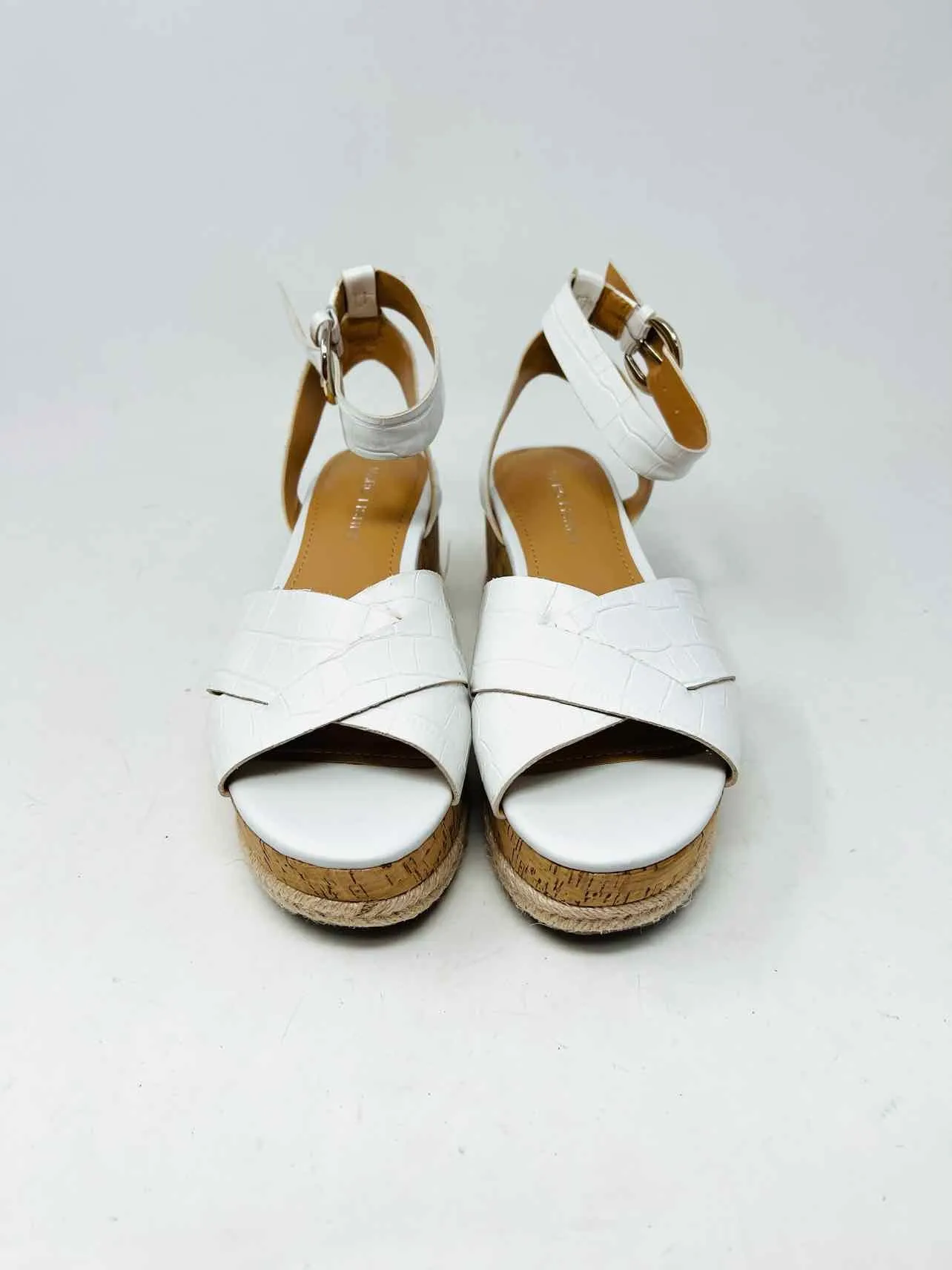 Marc Fisher Size 6 White Crisscross Reptile Shoes Sandals