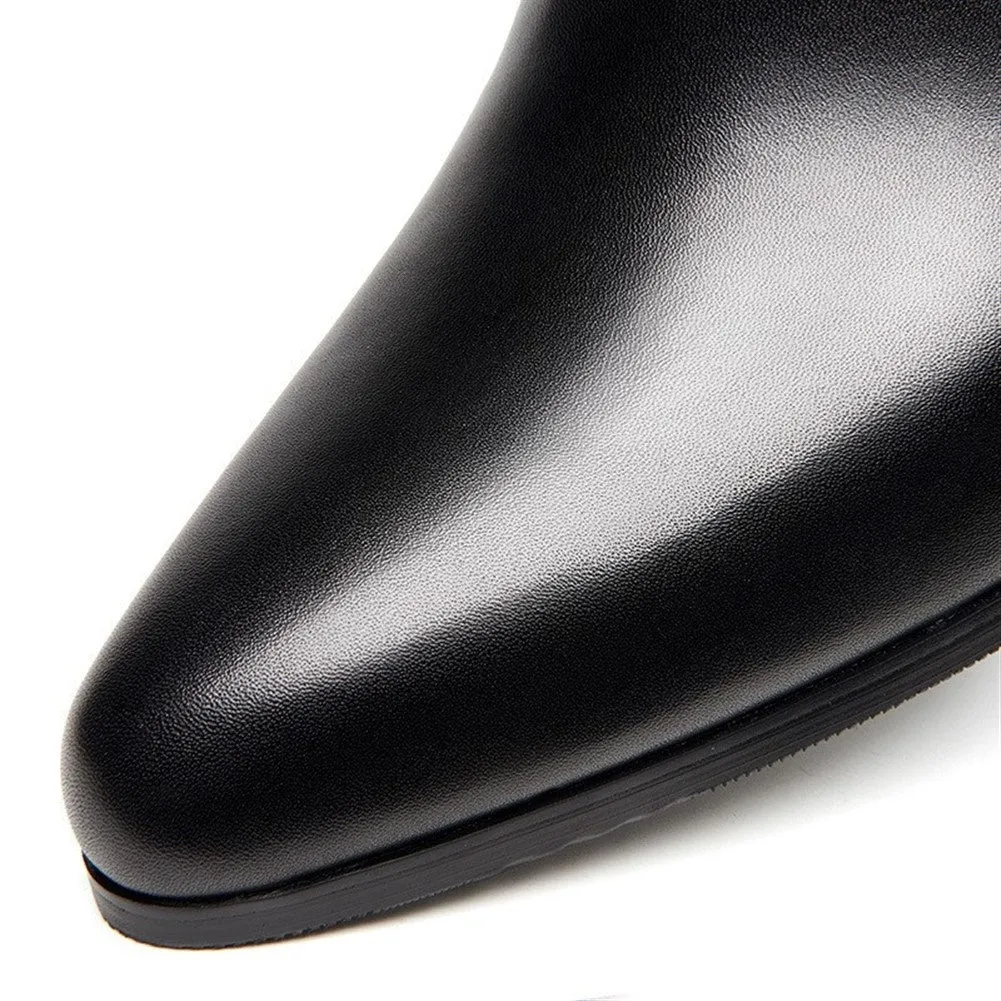 Men Black Solid Black Formal Shoes