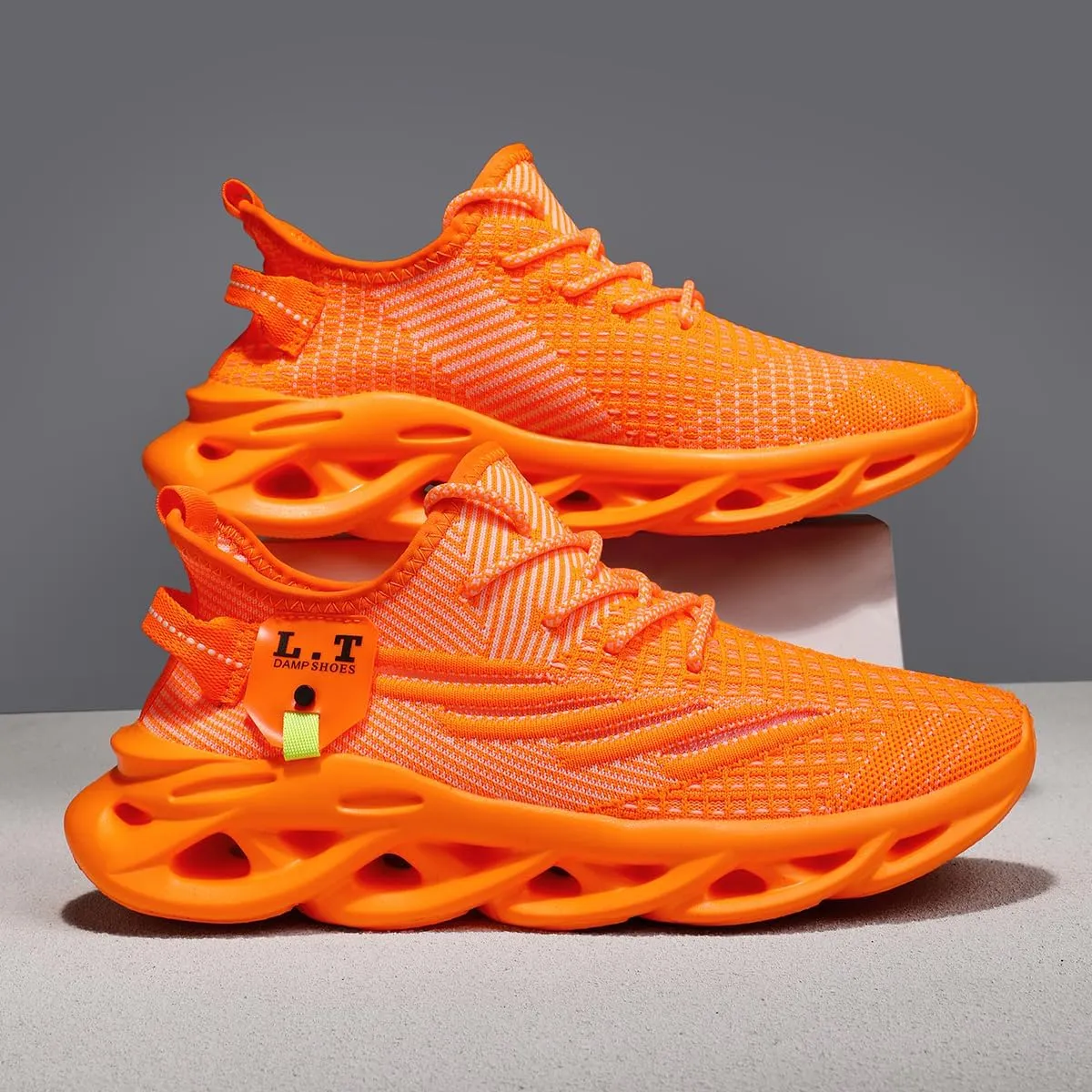 Men Running Shoes Men's Tennis Shoes Lightweight Breathable Fashion Sneakers Non Slip Workout Gym Shoes for Running Black
