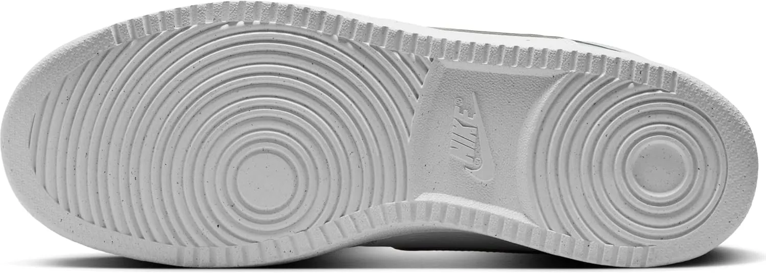 Nike Men's Mid-top Sneaker