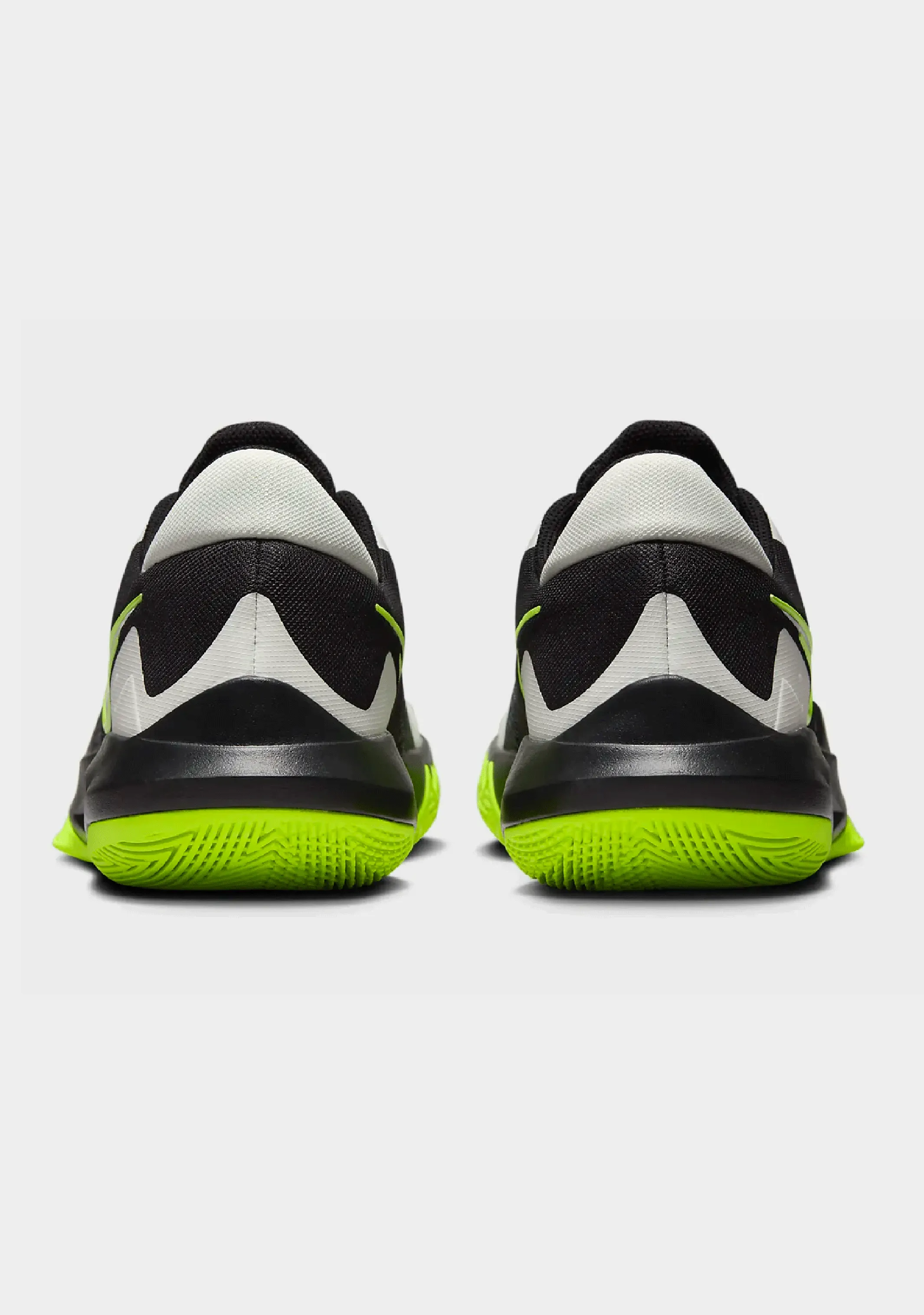 Nike Mens Precision 6 Basketball Shoe