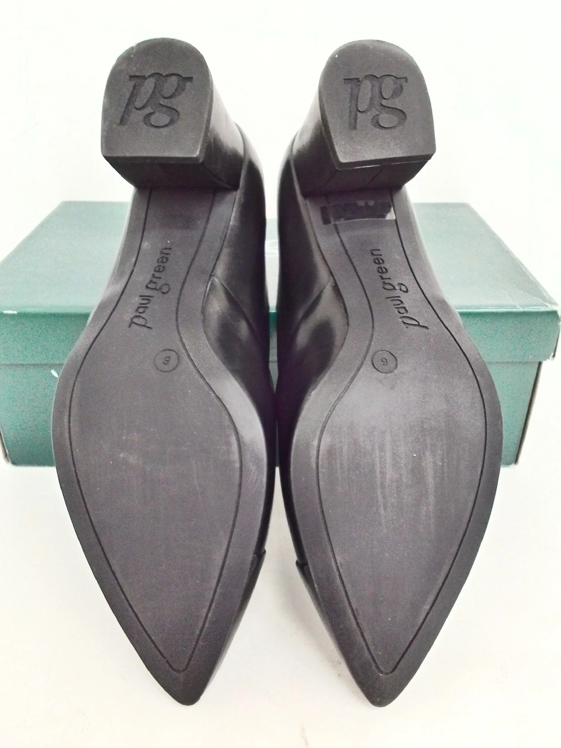 Paul Green Women's Brandy Pump Black Leather Size 9