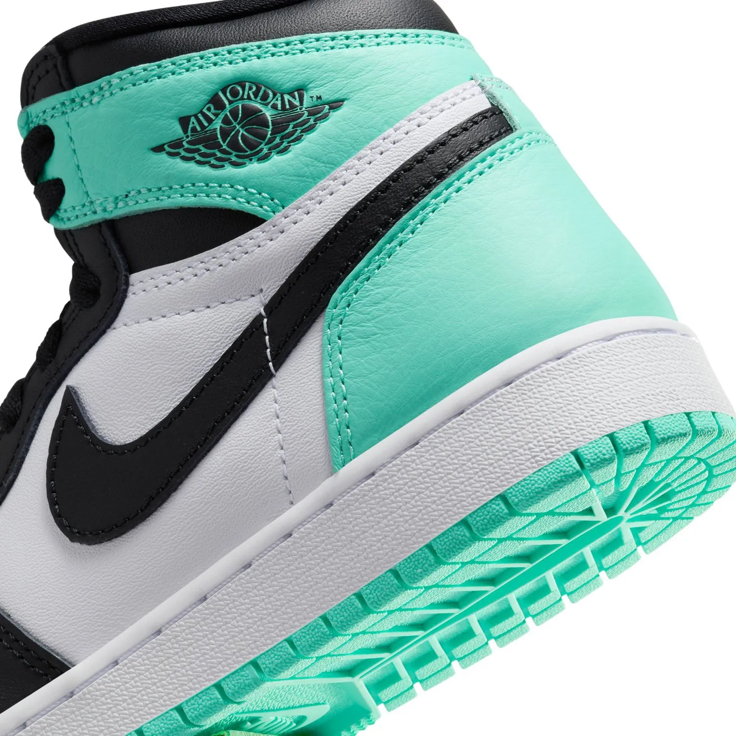 Retro 1 High OG - Youth