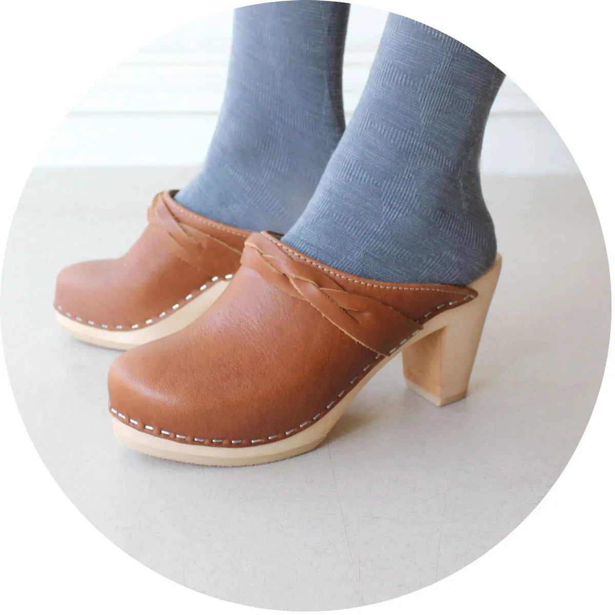 Stockholm Clog With Braid - Tan