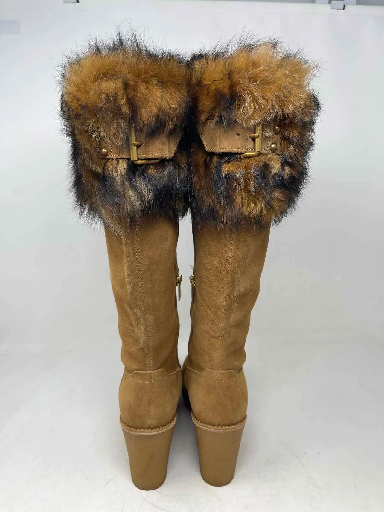 UGG Size 7.5 Tan/Black Faux Fur Suede Shoes AS IS Boots